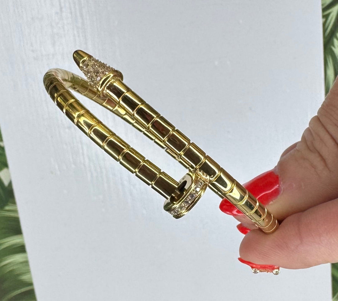 Nail Bangle