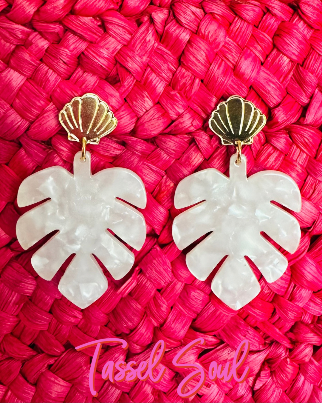 The Brittany Palm Earring