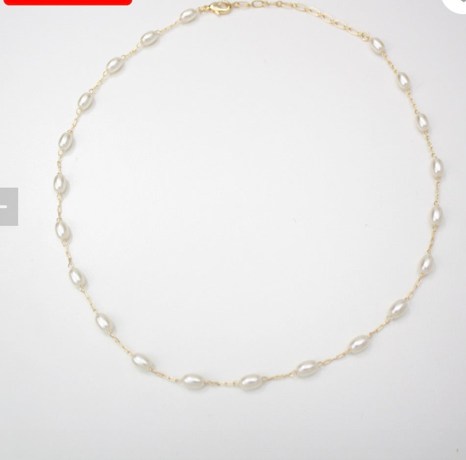Classic Rice Pearl Necklace